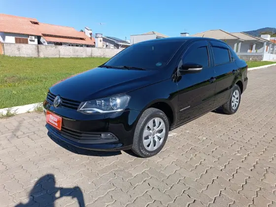 VOLKSWAGEN VOYAGE 1.6 MI COMFORTLINE 8V FLEX 4P MANUAL VOLKSWAGEN VOYAGE 1.6 MI COMFORTLINE 8V FLEX 4P MANUAL