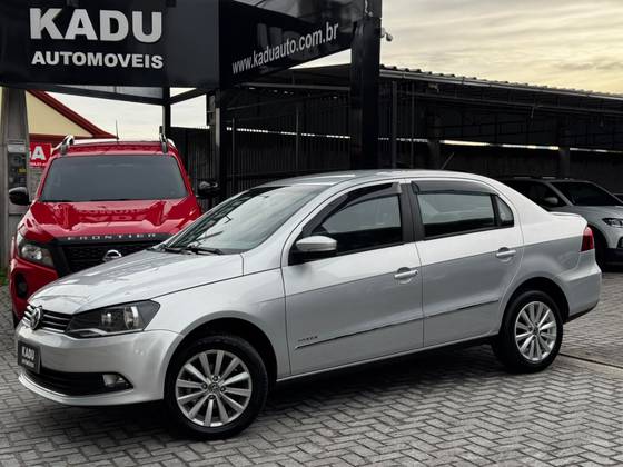 VOLKSWAGEN VOYAGE 1.6 MI 8V FLEX 4P AUTOMATIZADO