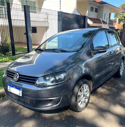 VOLKSWAGEN-FOX-2011