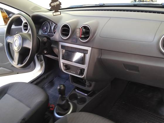 VOLKSWAGEN GOL 1.0 MI 8V FLEX 4P MANUAL G.VI