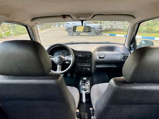 VOLKSWAGEN-GOL-1.0 MI 8V GASOLINA 4P MANUAL G.III VOLKSWAGEN-GOL-2004