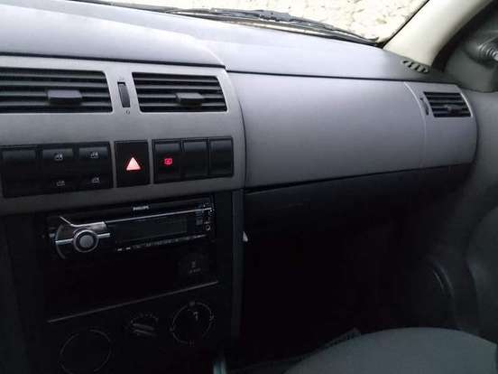 VOLKSWAGEN-GOL-1.6 MI RALLYE 8V FLEX 4P MANUAL G.III VOLKSWAGEN-GOL-2005