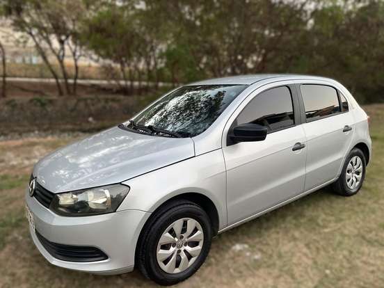 VOLKSWAGEN-GOL-2014