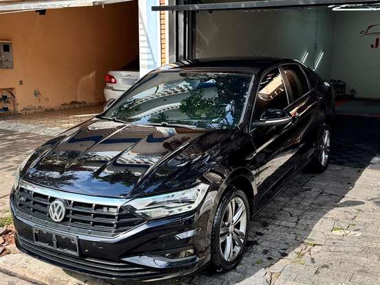 VOLKSWAGEN-JETTA-1.4 250 TSI TOTAL FLEX R-LINE TIPTRONIC VOLKSWAGEN-JETTA-2018