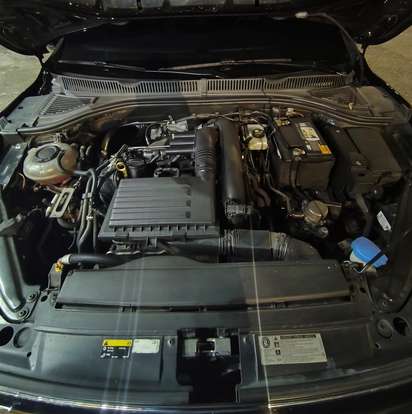VOLKSWAGEN-JETTA-2018