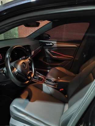VOLKSWAGEN-JETTA-1.4 250 TSI TOTAL FLEX R-LINE TIPTRONIC VOLKSWAGEN-JETTA-2018