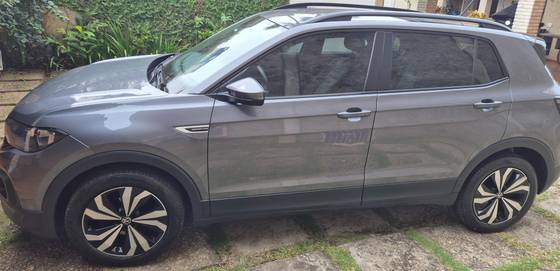 VOLKSWAGEN T-CROSS 1.0 200 TSI TOTAL FLEX COMFORTLINE AUTOMÁTICO