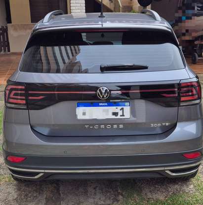 VOLKSWAGEN-T-CROSS-2022