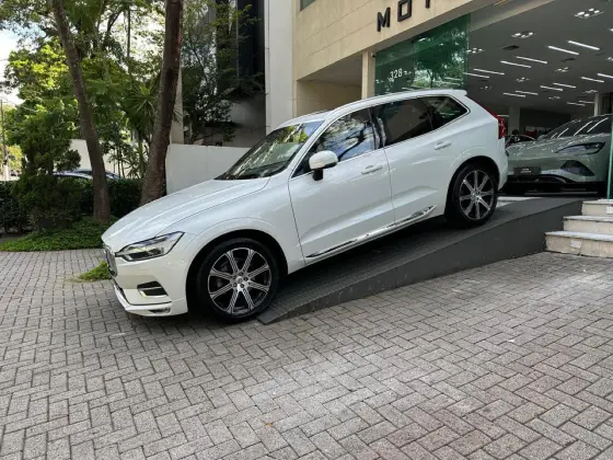 VOLVO XC60 2.0 T5 GASOLINA INSCRIPTION AWD GEARTRONIC VOLVO XC60 2.0 T5 GASOLINA INSCRIPTION AWD GEARTRONIC