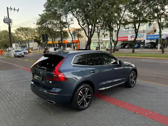 VOLVO-XC60-2.0 T8 HYBRID MOMENTUM AWD GEARTRONIC VOLVO-XC60-2021