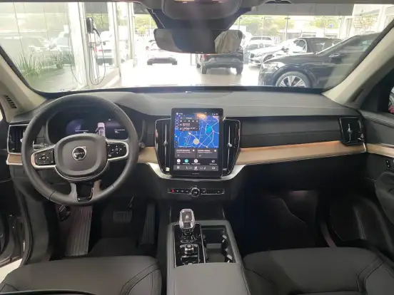 VOLVO-XC90-2.0 T8 PHEV PLUS AWD GEARTRONIC VOLVO-XC90-2025