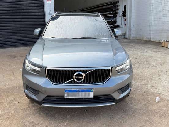 VOLVO-XC40-2.0 T5 GASOLINA MOMENTUM AWD GEARTRONIC VOLVO-XC40-2018