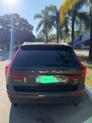 VOLVO-XC60-2019