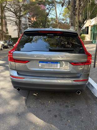 VOLVO-XC60-2019