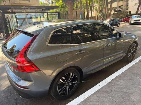 VOLVO-XC60-2019