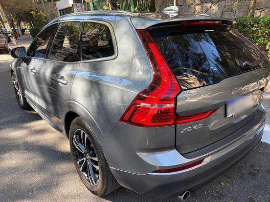 VOLVO-XC60-2019