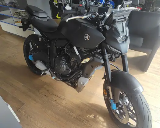 YAMAHA MT-07 CONNECTED ABS 