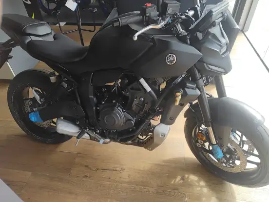 YAMAHA-MT-07 CONNECTED ABS YAMAHA-MT-07 CONNECTED ABS-2025