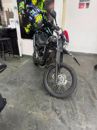 YAMAHA XT 660R YAMAHA XT 660R