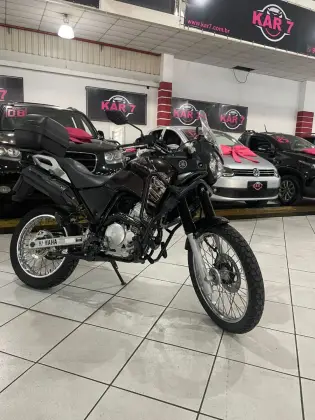 YAMAHA XTZ 250 TÉNÉRÉ YAMAHA XTZ 250 TÉNÉRÉ