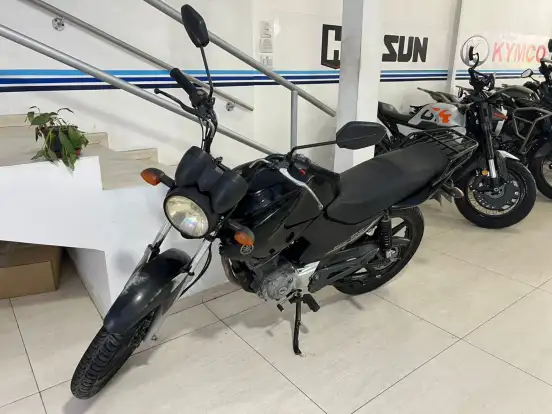 YAMAHA-YBR 125 FACTOR E-2011