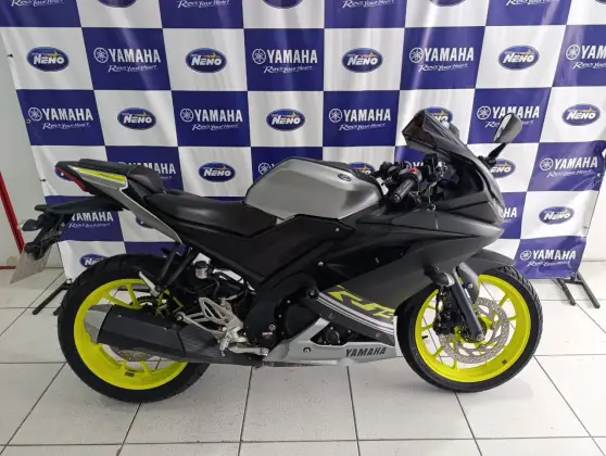 YAMAHA YZF R15 YAMAHA YZF R15
