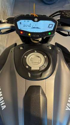 YAMAHA-MT-07-2015