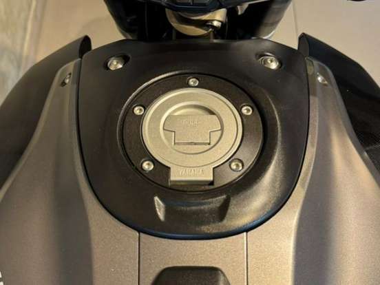 YAMAHA-MT-07 YAMAHA-MT-07-2015