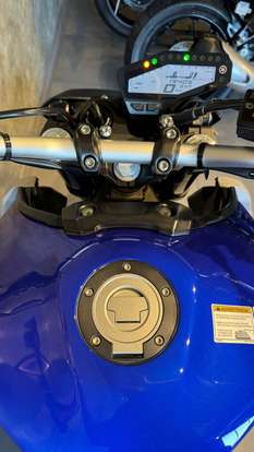 YAMAHA-MT-09 YAMAHA-MT-09-2021