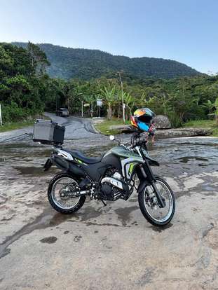 YAMAHA-XTZ 250 LANDER CONNECTED-2025