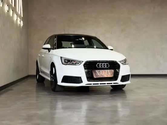 AUDI-A1-1.8 TFSI SPORTBACK AMBITION GASOLINA 4P S-TRONIC AUDI-A1-2015
