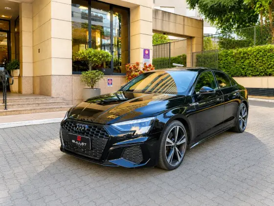 AUDI A3 2.0 40 TFSI MHEV SEDAN PERFORMANCE BLACK S-TRONIC AUDI A3 2.0 40 TFSI MHEV SEDAN PERFORMANCE BLACK S-TRONIC