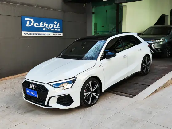 AUDI A3 2.0 40 TFSI MHEV SPORTBACK PERFORMANCE BLACK S-TRONIC AUDI A3 2.0 40 TFSI MHEV SPORTBACK PERFORMANCE BLACK S-TRONIC