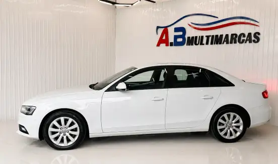 AUDI-A4-2012