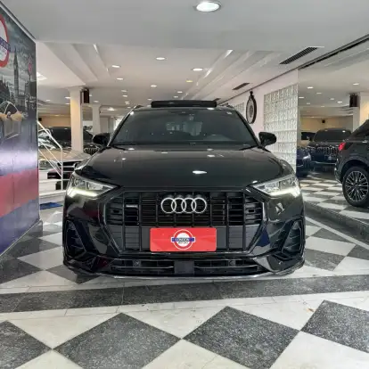 AUDI-Q3-2023