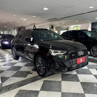 AUDI-Q3-2023