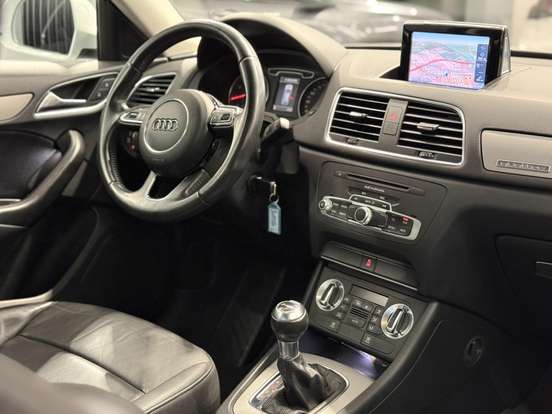 AUDI-Q3-2.0 TFSI AMBIENTE QUATTRO 4P GASOLINA S TRONIC AUDI-Q3-2012
