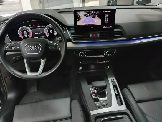 AUDI-Q5-2024