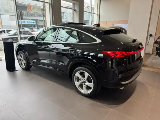 AUDI-Q5-2025