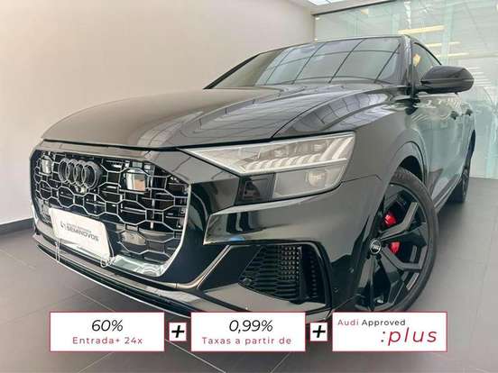 AUDI-Q8-2022