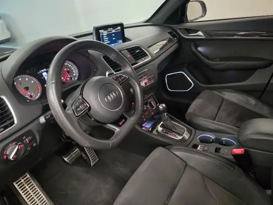 AUDI-RS Q3-2017