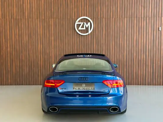 AUDI-RS5-2013
