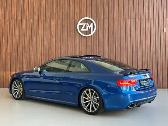 AUDI-RS5-4.2 FSI COUPÉ V8 32V GASOLINA 2P S-TRONIC AUDI-RS5-2013