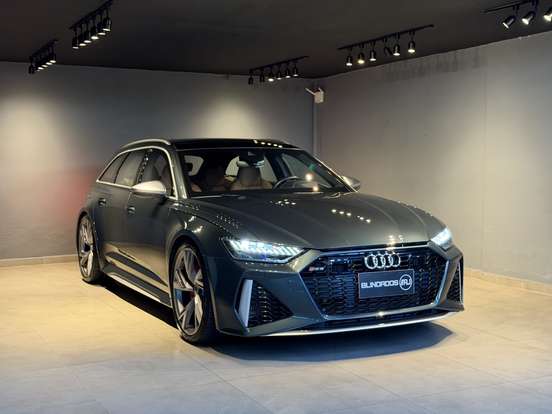 AUDI-RS6-2022