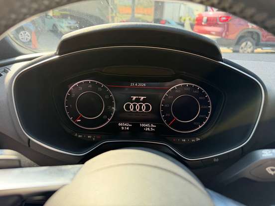 AUDI-TT-2017