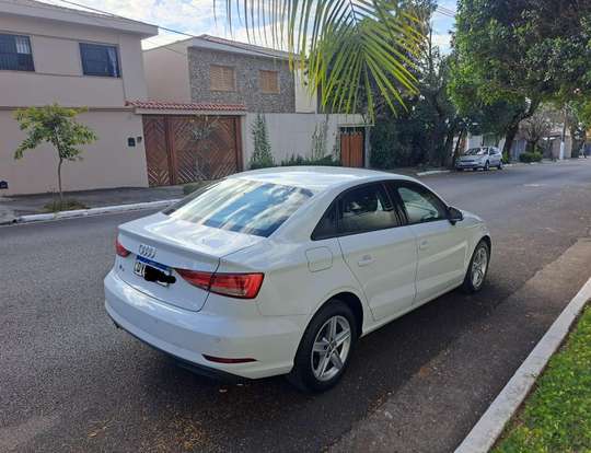 AUDI-A3-2019