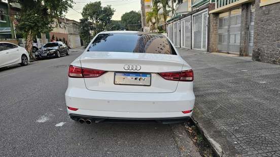 AUDI-A3-2018