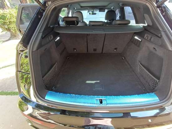AUDI-Q5-2024