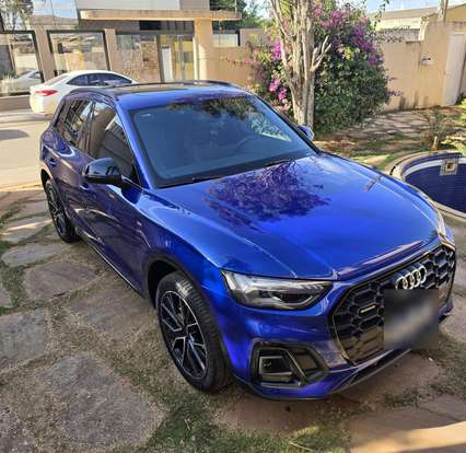AUDI-Q5-2021