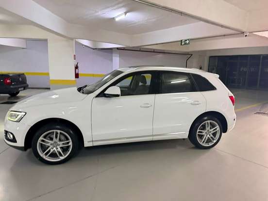 AUDI-Q5-2013